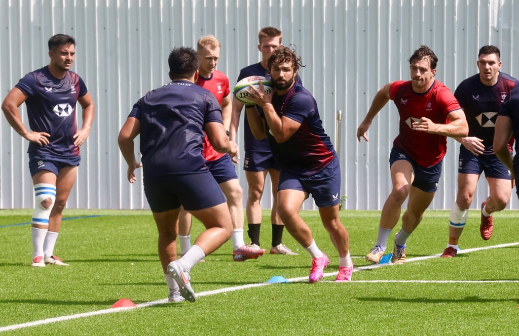 Wing Guy Spanton (with ball) in training with the Hong Kong squad. Photo: Jonathan Wong