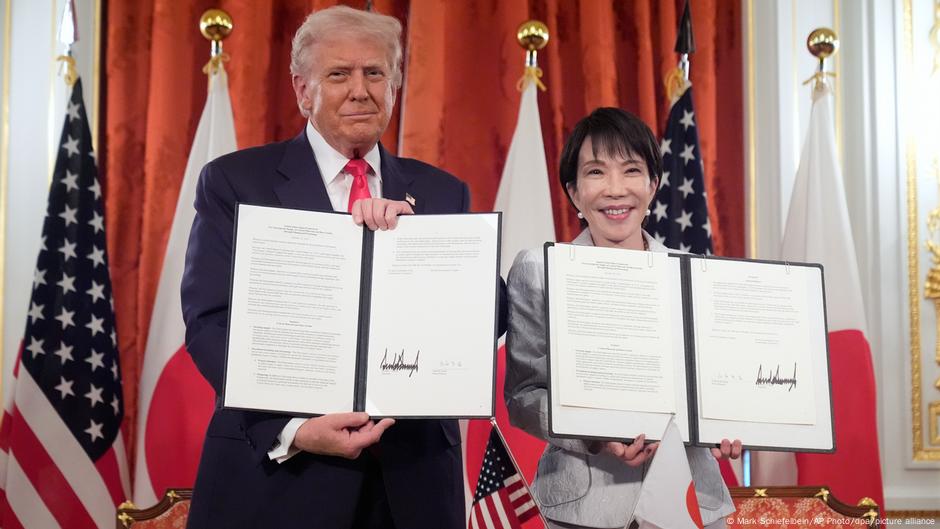 Japan’s Takaichi, Trump sign rare earths and missiles deals – DW – 10/28/2025 Japan's Takaichi, Trump sign rare earths and missiles deals – DW – 10/28/2025