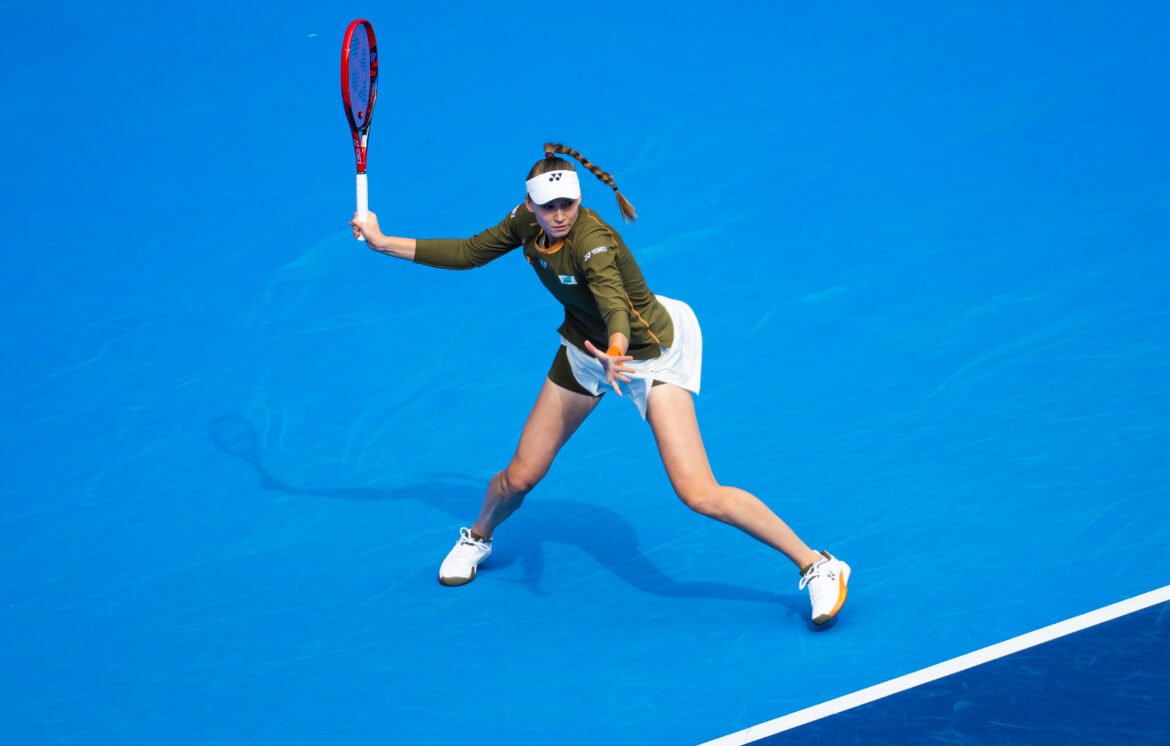 Rybakina powers into Tokyo semifinals, WTA Finals with Mboko win Rybakina powers into Tokyo semifinals, WTA Finals with Mboko win