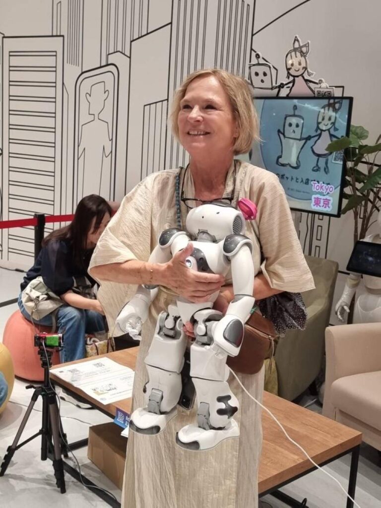 Hanamoflor Robot Showcases Emotional Response At Expo 2025 Osaka