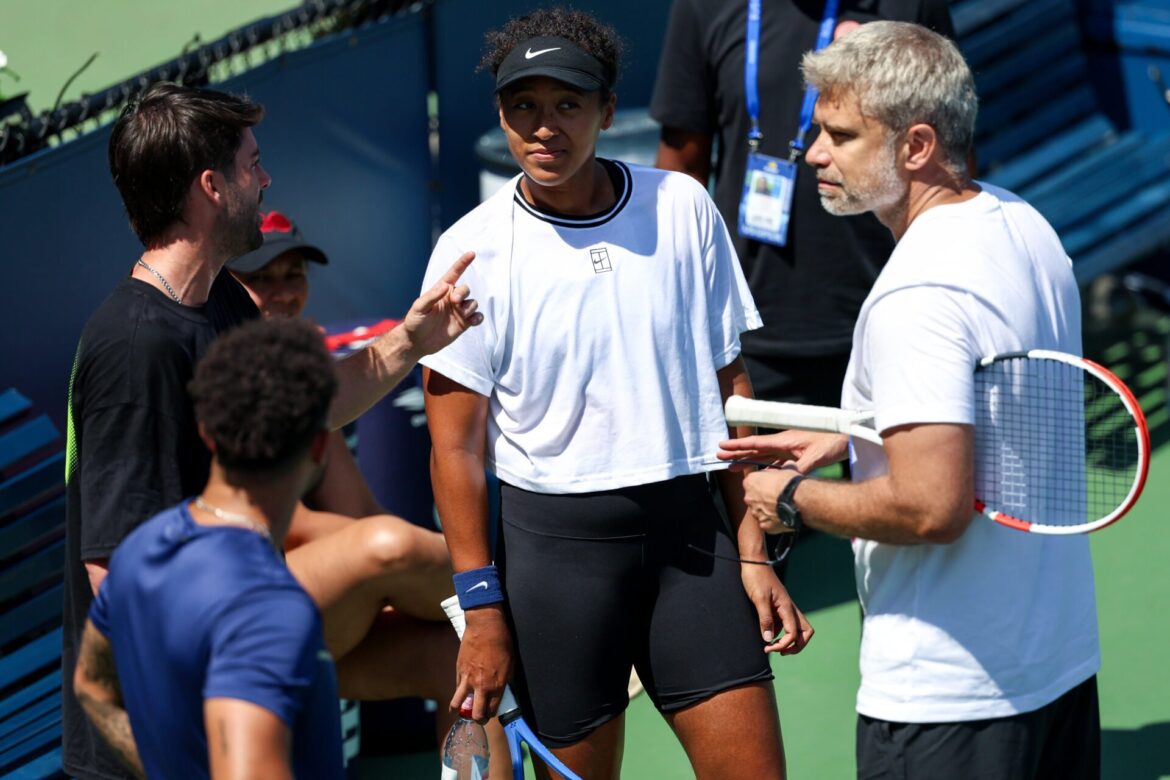 Naomi Osaka sends message to her coach after he announces he will be leaving her team Naomi Osaka sends message to her coach after he announces he will be leaving her team