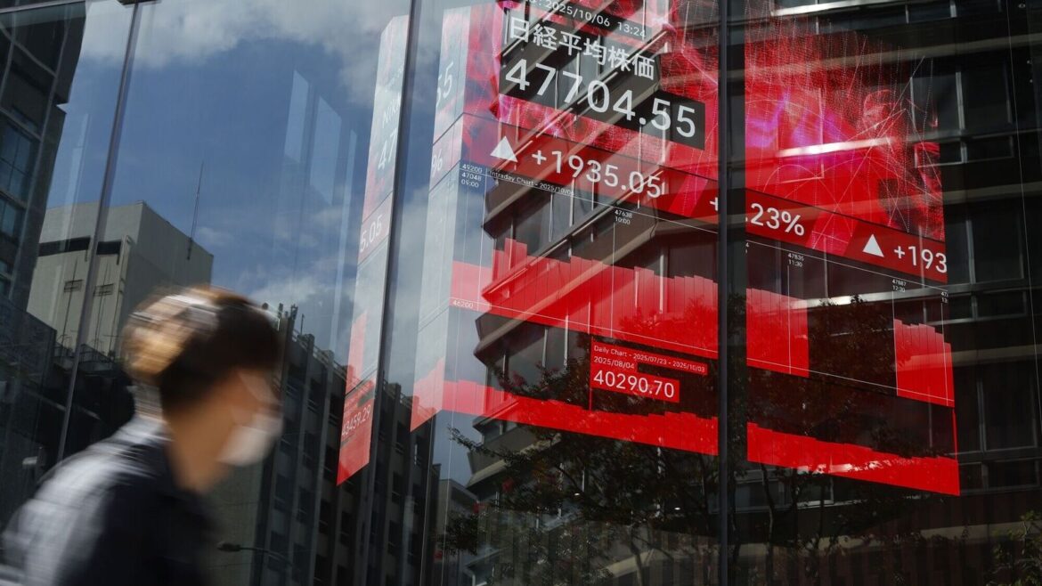 Why Japan’s mom-and-pop investors are stepping back into the market Why Japan’s mom-and-pop investors are stepping back into the market