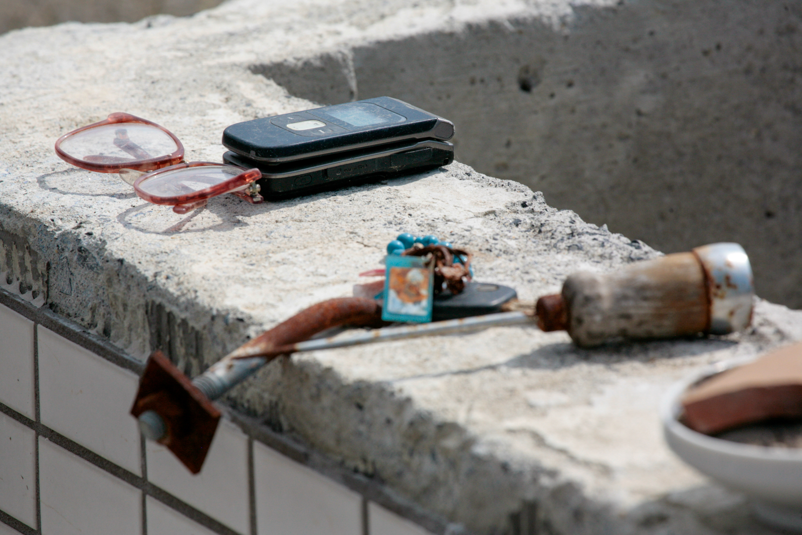 Items from missing persons after the 2011 earthquake and tsunami in Tohoku