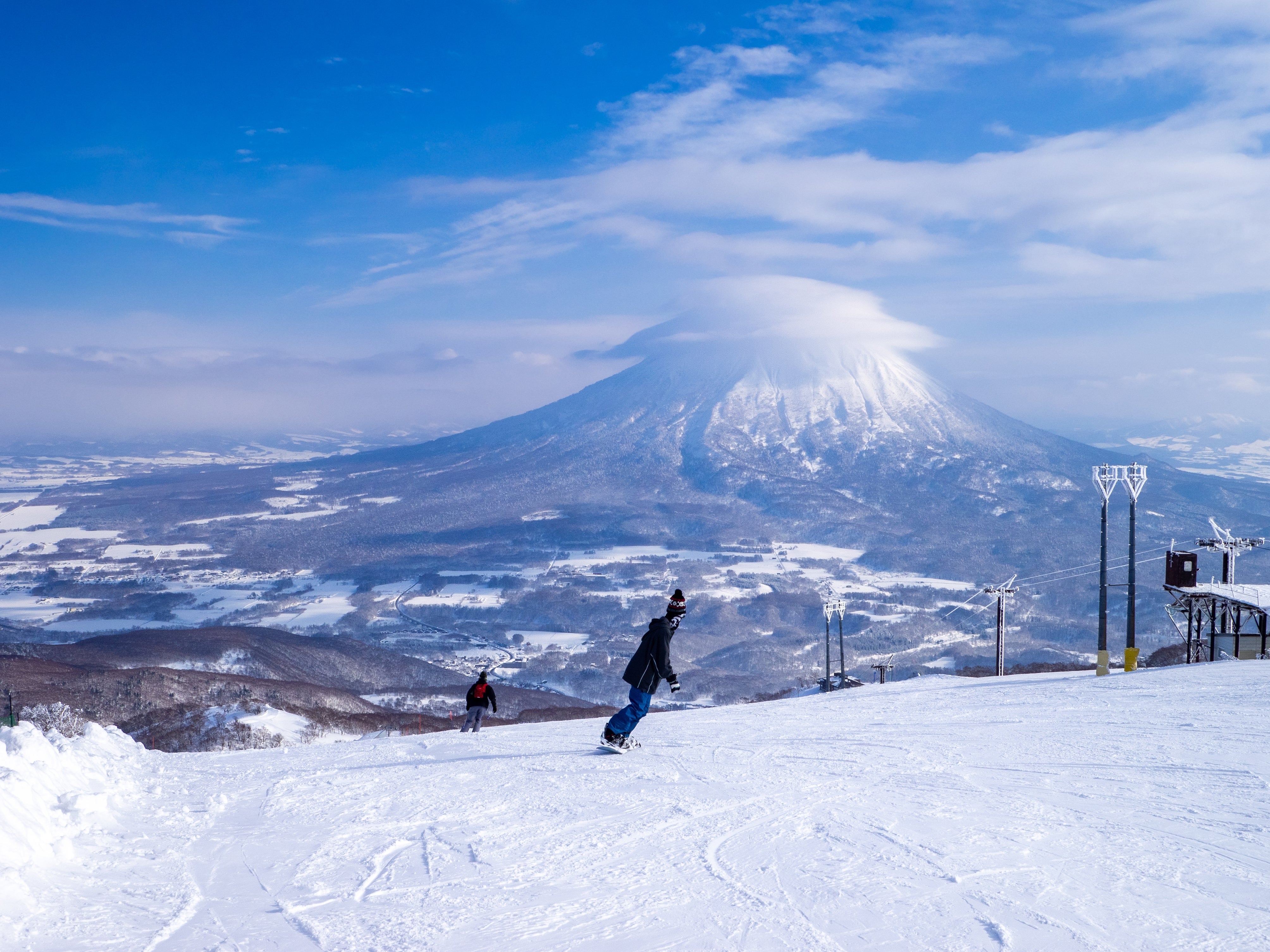 Niseko has excellent ski conditions and a wide range of accomodation, making it a popular choice for tourists
