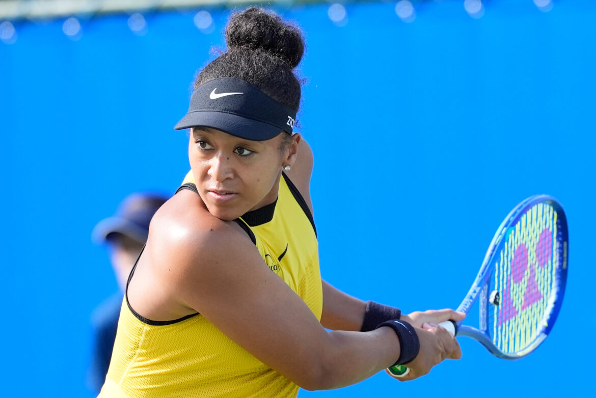 Naomi Osaka opens campaign in Osaka with straight-sets win Naomi Osaka opens campaign in Osaka with straight-sets win