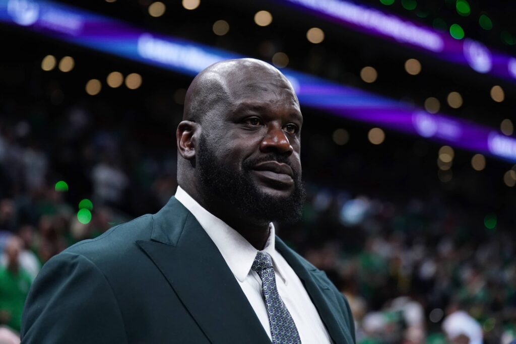 Shaquille O’Neal Arm-Wrestles Japanese Comedy Group Yoshimoto Young Macho Club In Tokyo Shaquille O’Neal Arm-Wrestles Japanese Comedy Group Yoshimoto Young Macho Club In Tokyo
