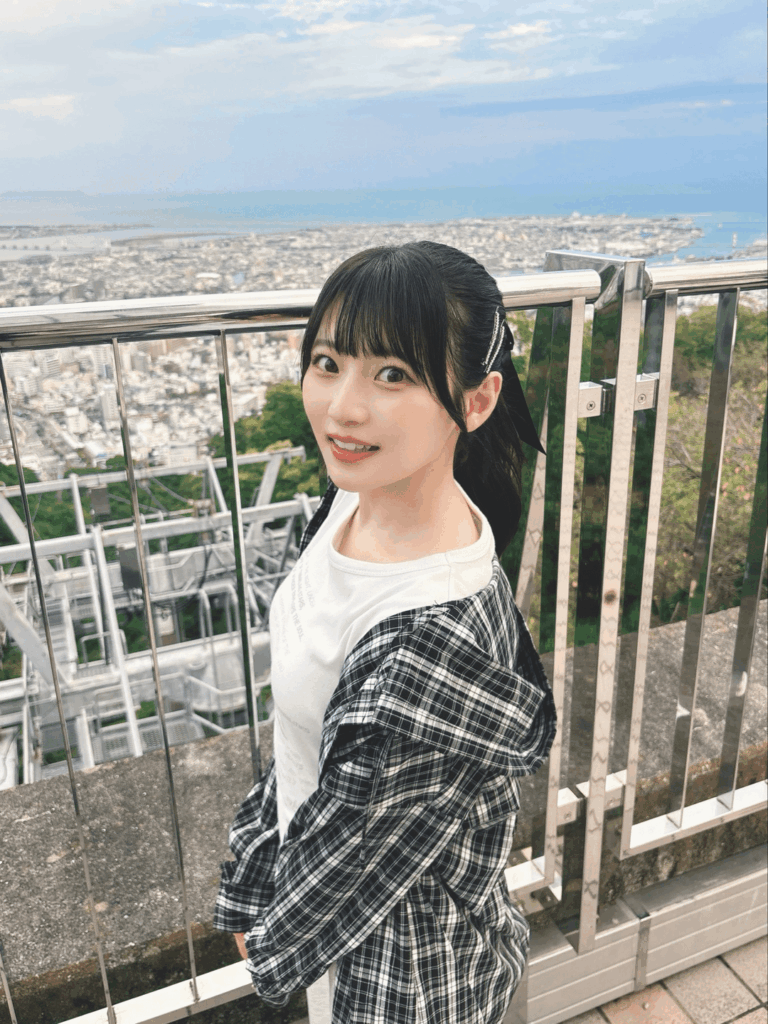 Aoki Hina Celebrates 150K Followers🕊️✨^. ̫ .^🐾