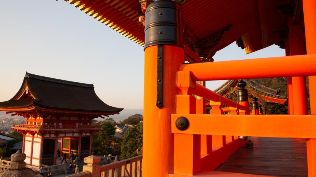 Kyoto hikes tourist tax by 900% amid overtourism surge Kyoto hikes tourist tax by 900% amid overtourism surge