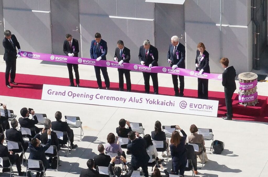 Evonik inaugurates first fumed alumina plant in Japan Evonik inaugurates first fumed alumina plant in Japan