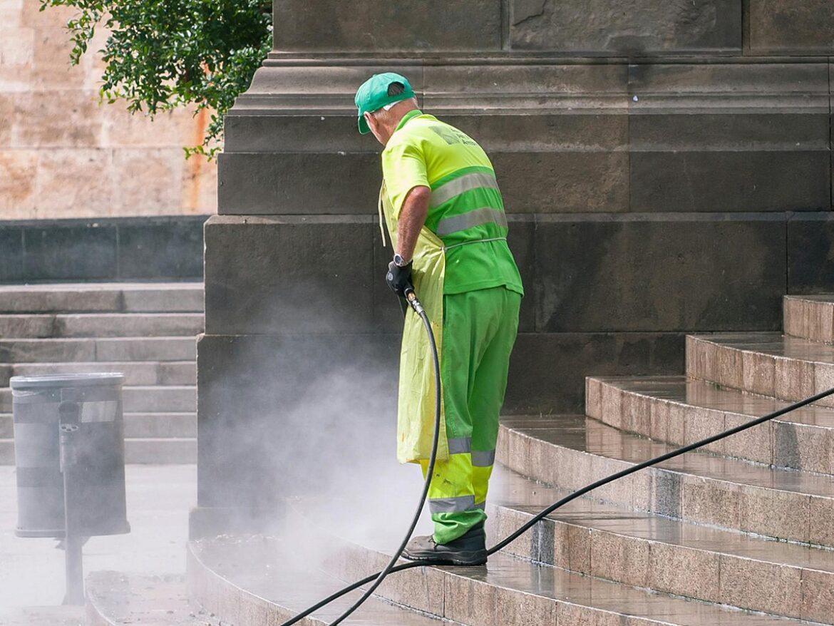 Man in Tokyo with $200,000 fortune still cleans floors