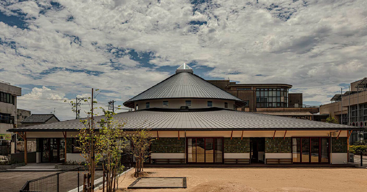 curved wooden frame shapes light-filled daycare center in japan curved wooden frame shapes light-filled daycare center in japan