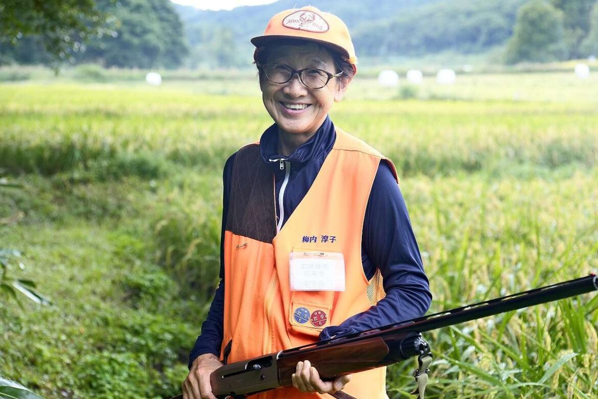 Retired female Japanese nurse becomes hunter to help people, protect crops from wild animals Retired female Japanese nurse becomes hunter to help people, protect crops from wild animals