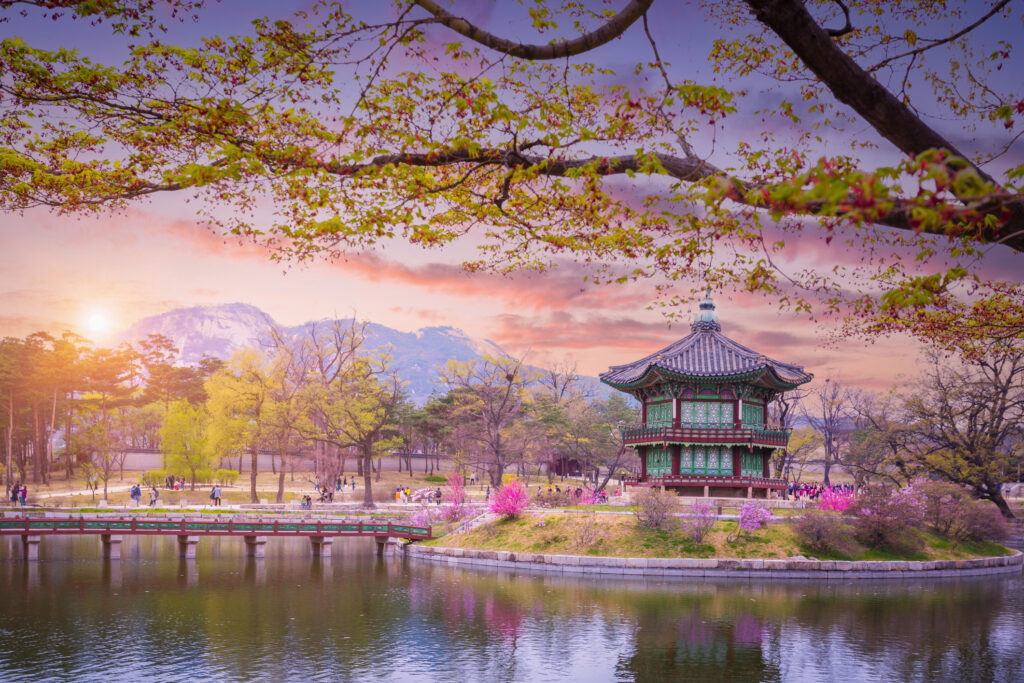 Gyeongbokgung Palace, Seoul, South Korea (istock-aomam).