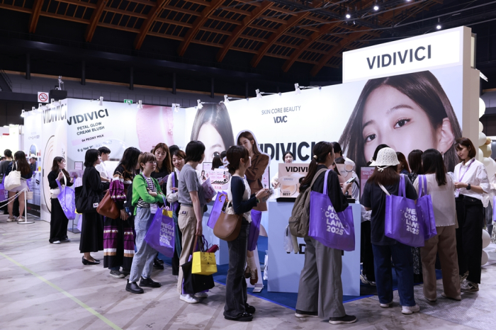 Vidvici's booth at Mega Cosme Land 2025