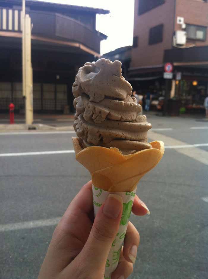 Kinako ice cream!