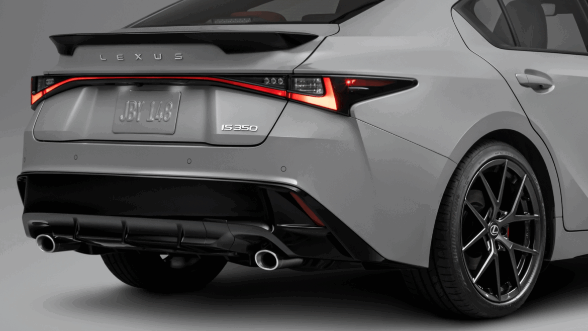 Only Three Naturally-Aspirated Japanese V6 Engines Remain Only Three Naturally-Aspirated Japanese V6 Engines Remain