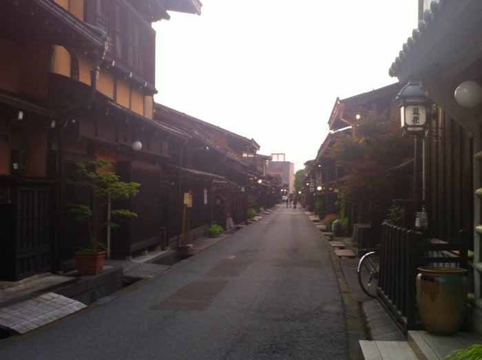 Traditional streets of Takayama: like a mini Kyoto in the mountains