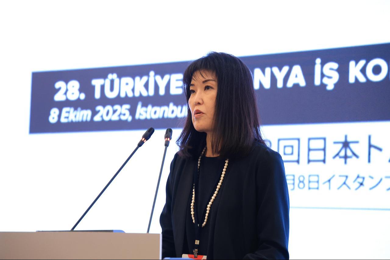 Takako Tujisaka, Deputy Director General for International Trade Policy at Japan’s Ministry of Economy, Trade and Industry, delivers remarks at the 28th Türkiye-Japan Business Council Joint Meeting in Istanbul, October 8, 2025. (Courtesy of DEIK)