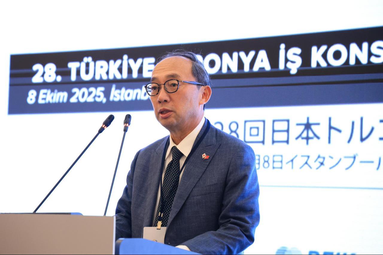 Kei Uruma, Co-Chairman of the Japan-Türkiye Economic Committee and CEO of Mitsubishi Electric Corporation, speaks at the 28th Türkiye-Japan Business Council Joint Meeting in Istanbul, October 8, 2025. (Courtesy of DEIK)