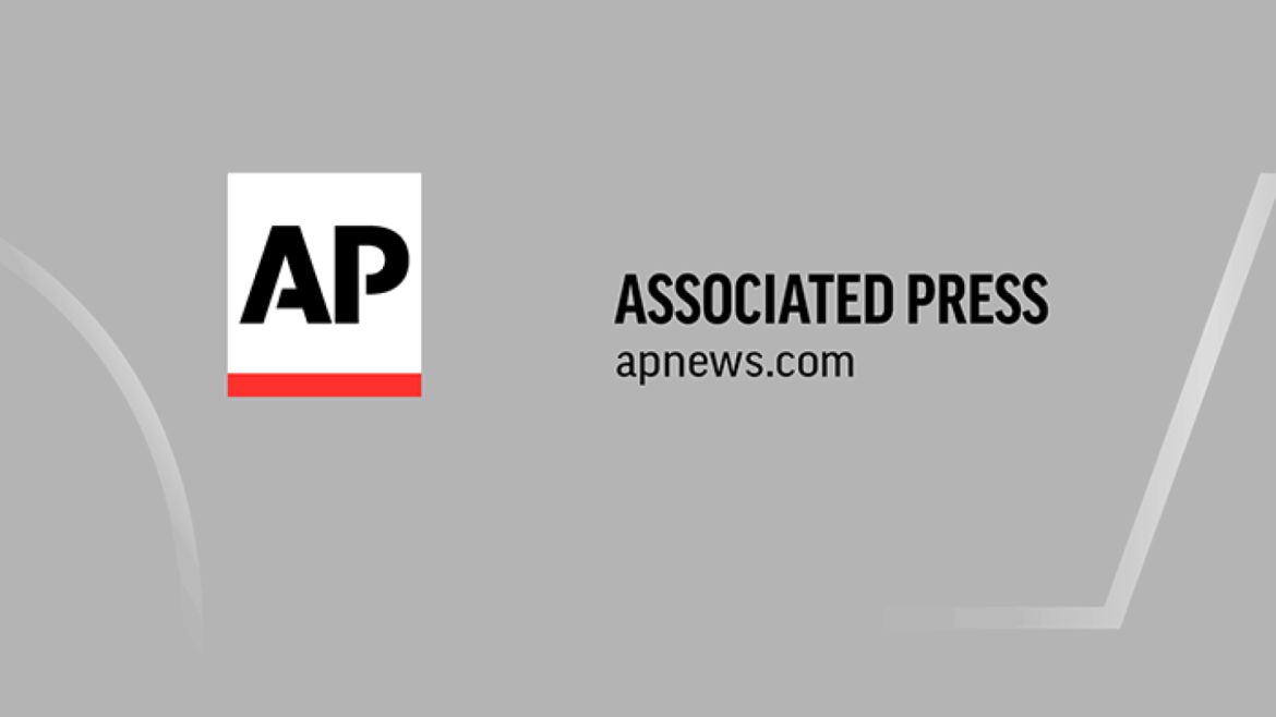 Australia 19, Japan 15 | AP News Australia 19, Japan 15 | AP News