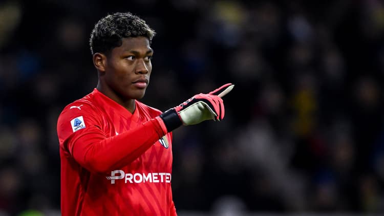 Zion Suzuki, Parma