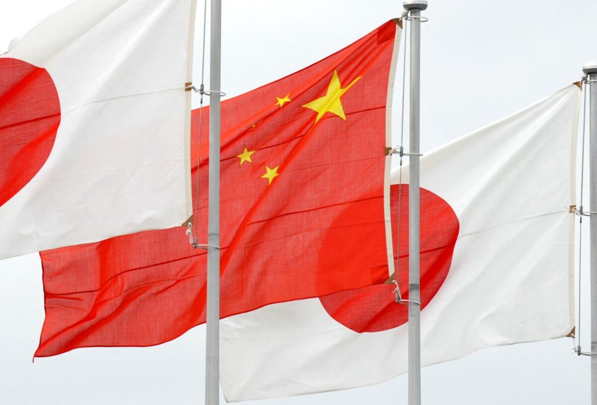 Japan Calls China’s Travel Warning Unacceptable as Spat Simmers Japan Calls China’s Travel Warning Unacceptable as Spat Simmers