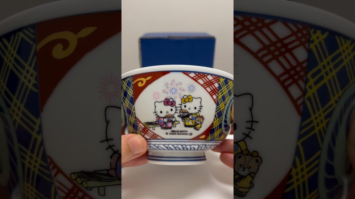 Hello Kitty Beef Bowl Japanese Pottery Arita Ware Donburi #shorts