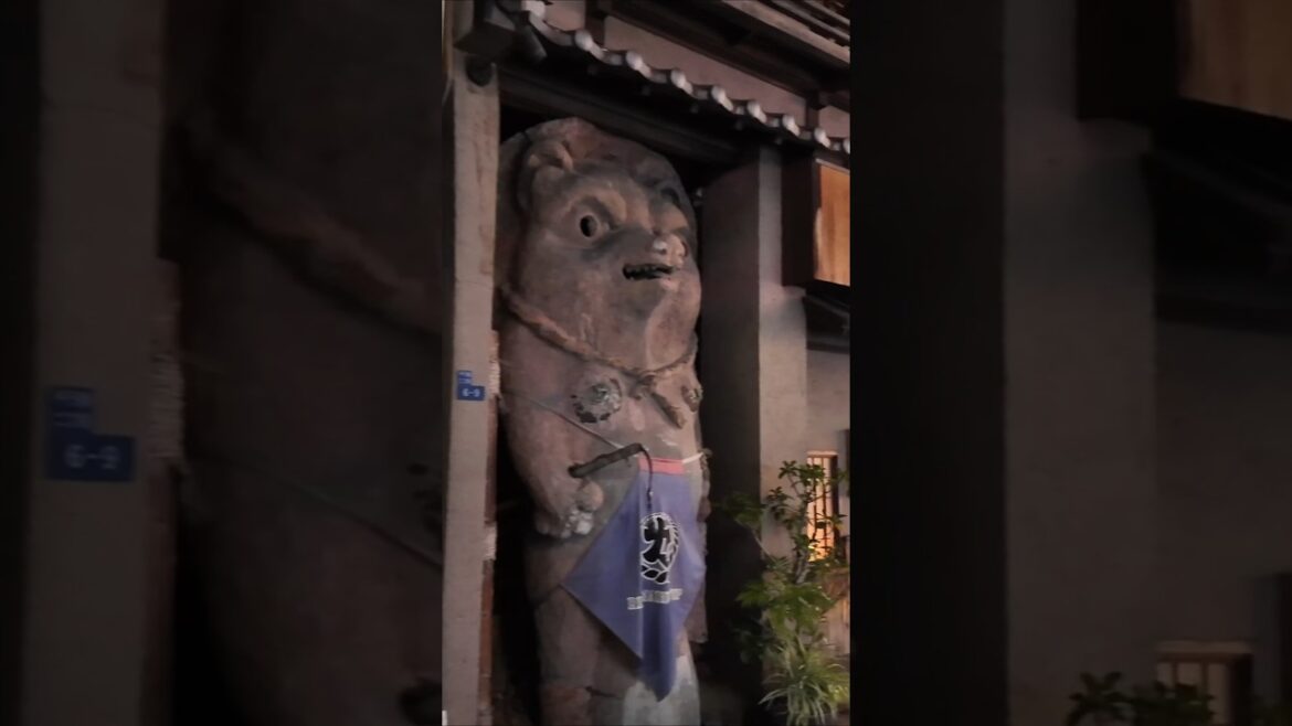 Exploring Osaka at Midnight #japan #travel #4kuhd #4kwalk #asmr #walkingtour #asmrnight #asmrwalk