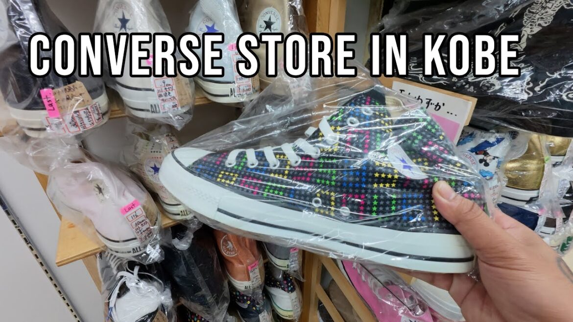 元町通 Converse Store in Kobe Motomachi Shopping Street