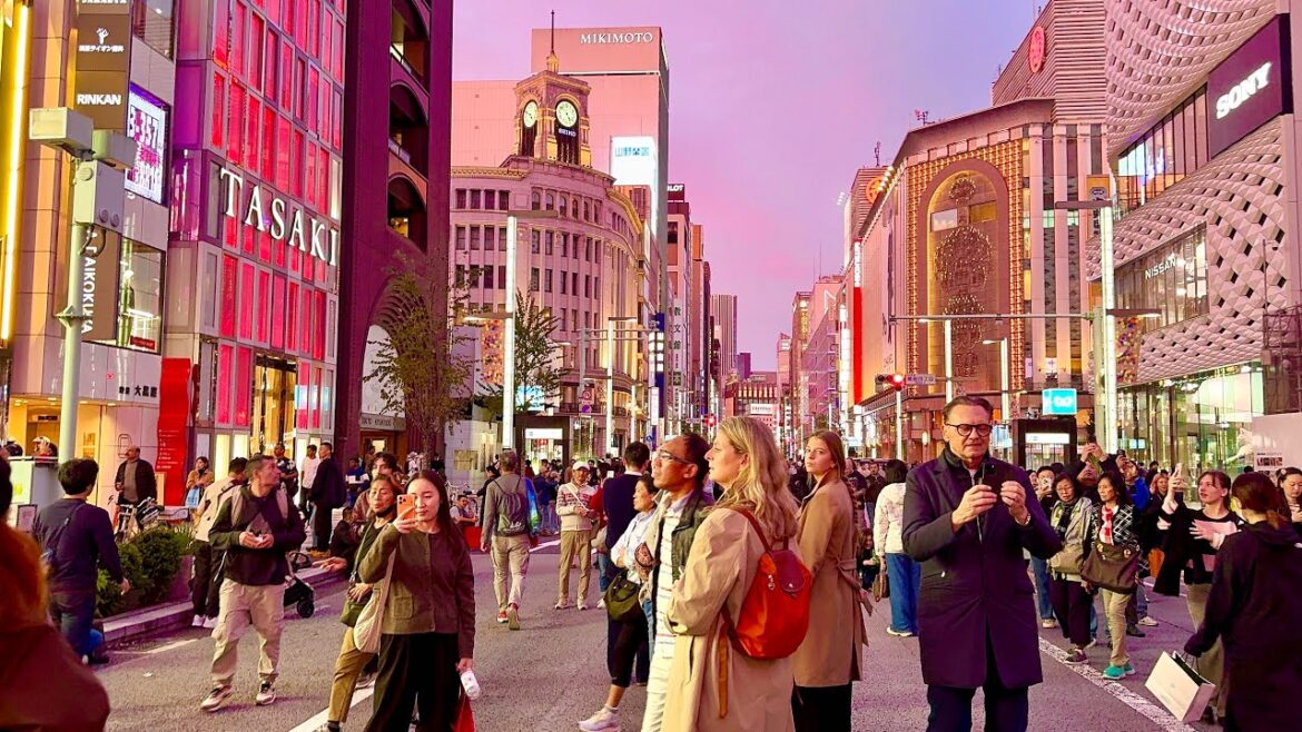 Ginza Virtual walking tour in Tokyo. Autumn View. Japan. Ginza Virtual walking tour in Tokyo. Autumn View. Japan.