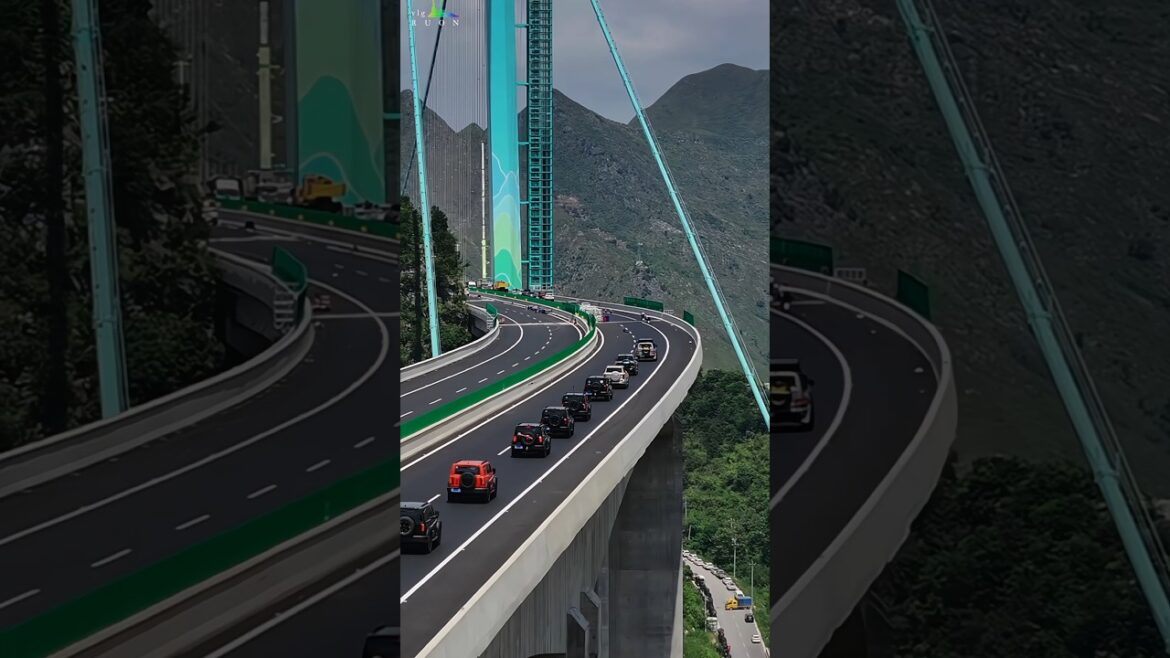 AN ENGINEERING Design - Huajiang Canyon Bridge #bridge #civilengineering