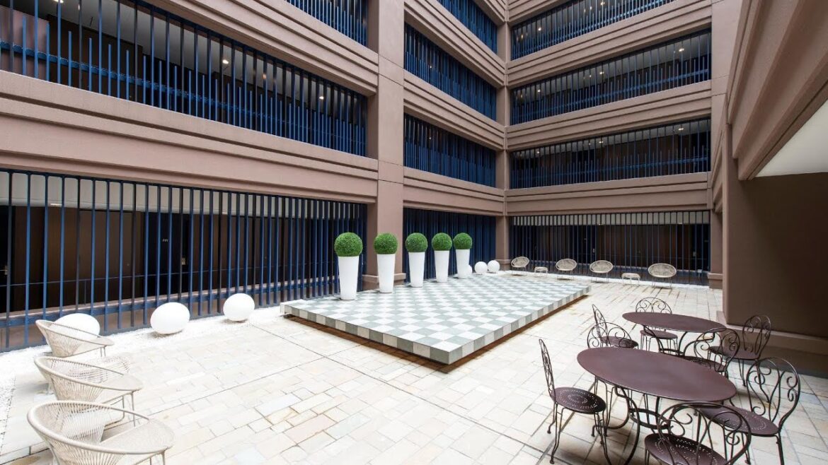 Hotel Villa Fontaine Kobe-Sannomiya, Japan | Travel With Suruchi