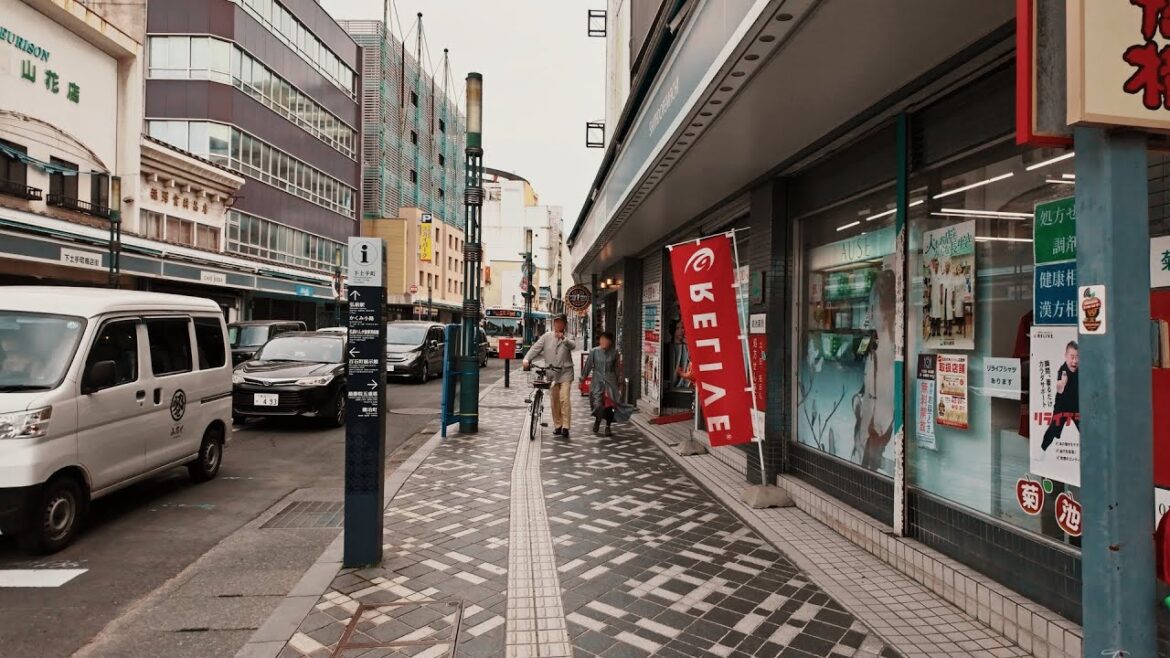 A Walk in Hirosaki City | Station ⟲ Castle | Japan Aomori | Oct 2025 | 4K POV Walk Tour A Walk in Hirosaki City | Station ⟲ Castle | Japan Aomori | Oct 2025 | 4K POV Walk Tour
