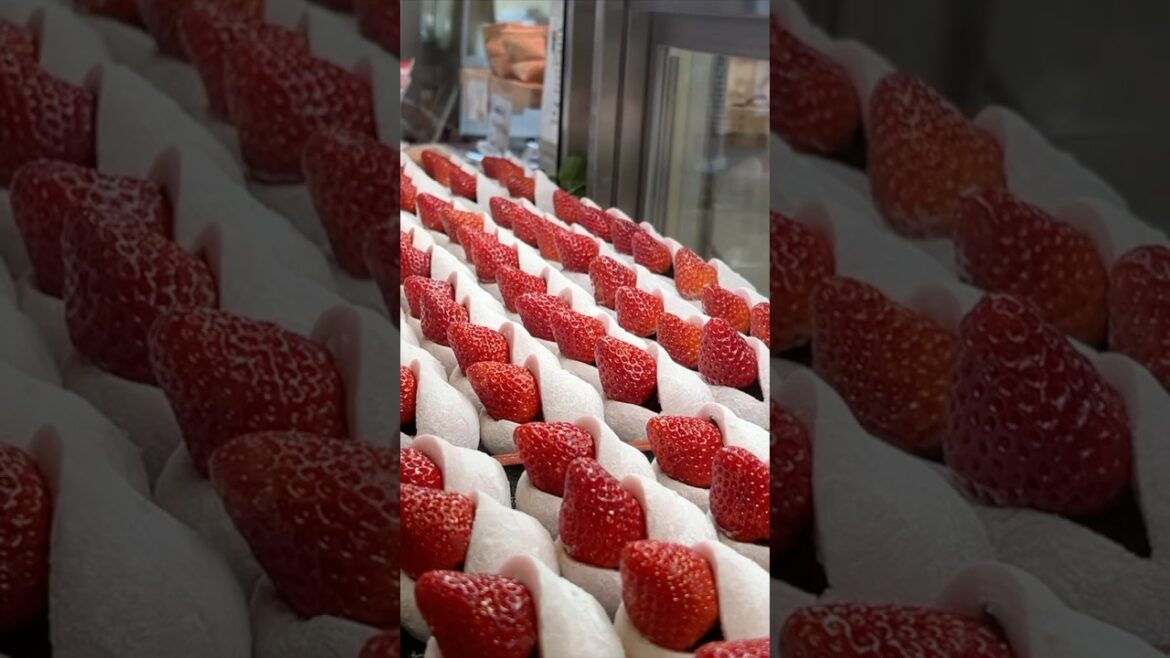 Strawberry Mochis-You Can’t Miss this! 🍢#japanfood #travelshorts #travelvlog  #shorts