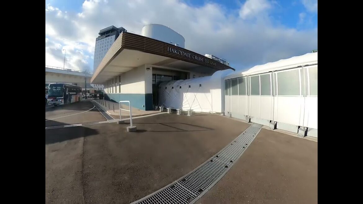 Hakodate, in Hokkaido, early morning walk part 1