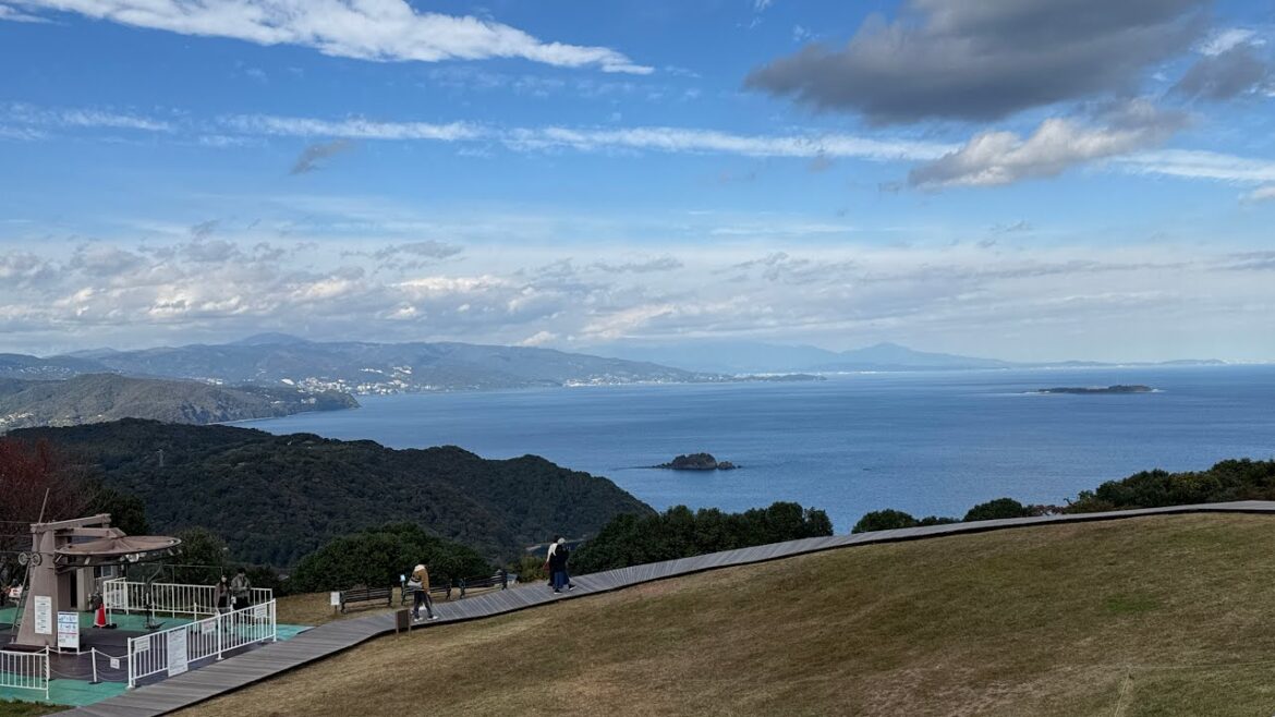 Japan Tour of Mt. Omuro and Mt. Komuro in Izu