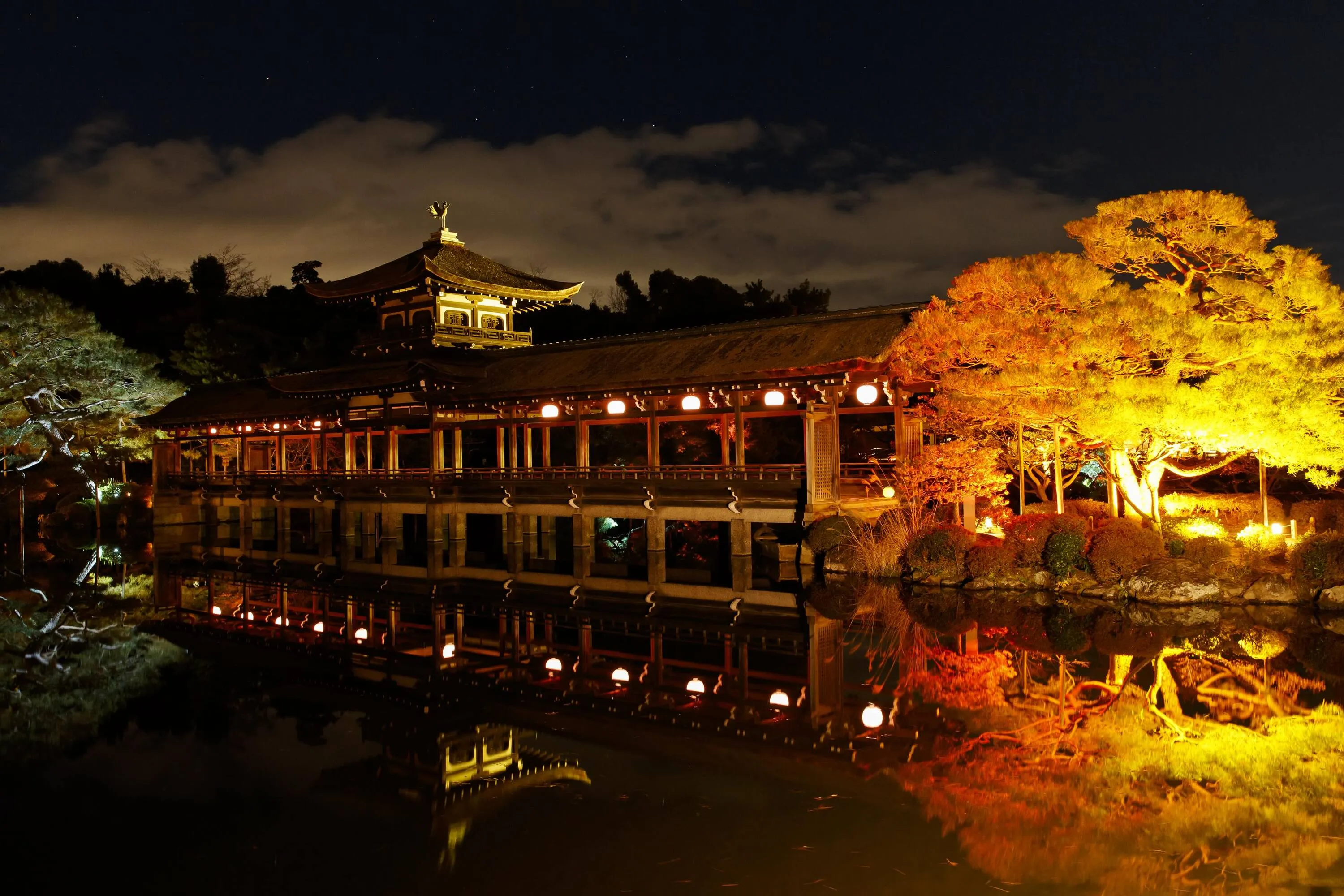 NAKED Yorumairi: 130th Anniversary of Heian Shrine