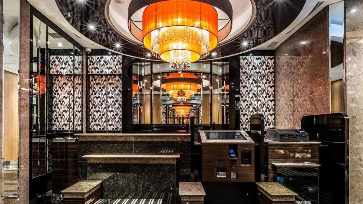 APA Hotel Kobe Sannomiya Ekimae, Japan | Travel With Suruchi