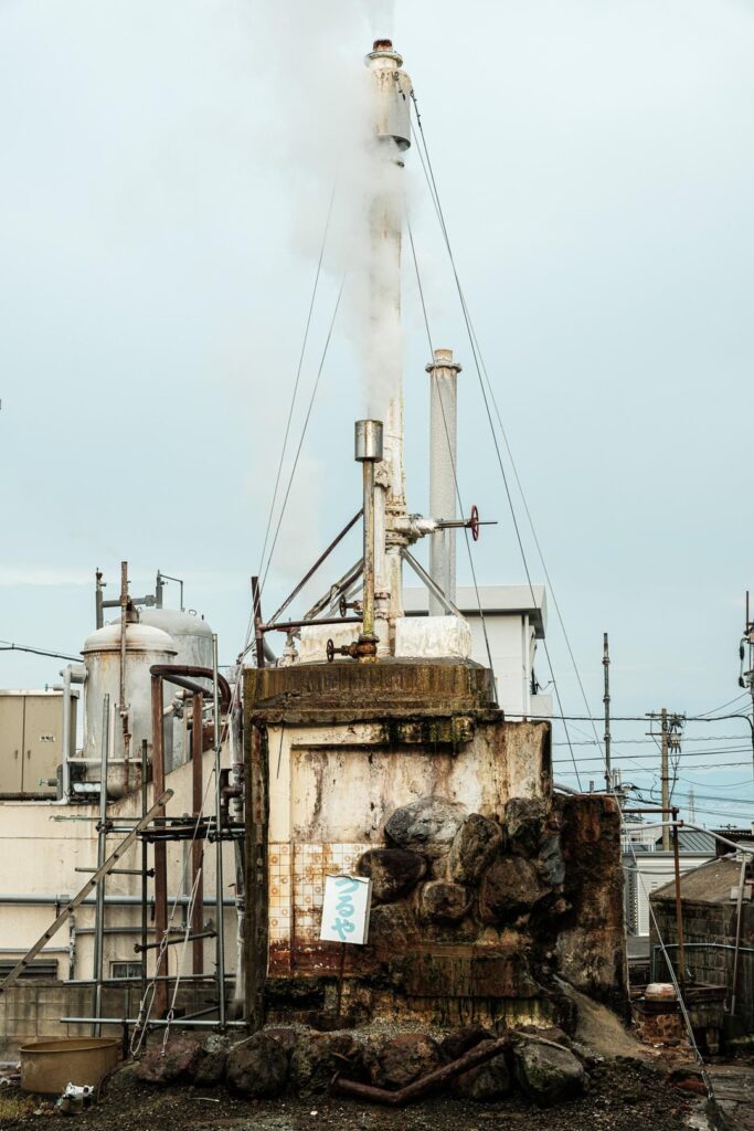 [OC] The steampunk details and environments of onsen towns truly are something special (Beppu)