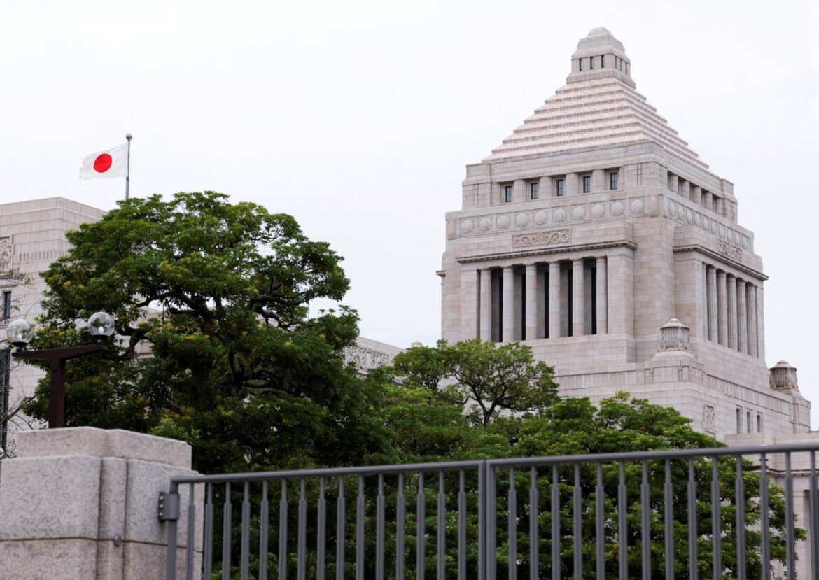 Japan’s finance minister says stimulus package to exceed ¥17 trillion, Nikkei reports Japan's finance minister says stimulus package to exceed ¥17 trillion, Nikkei reports