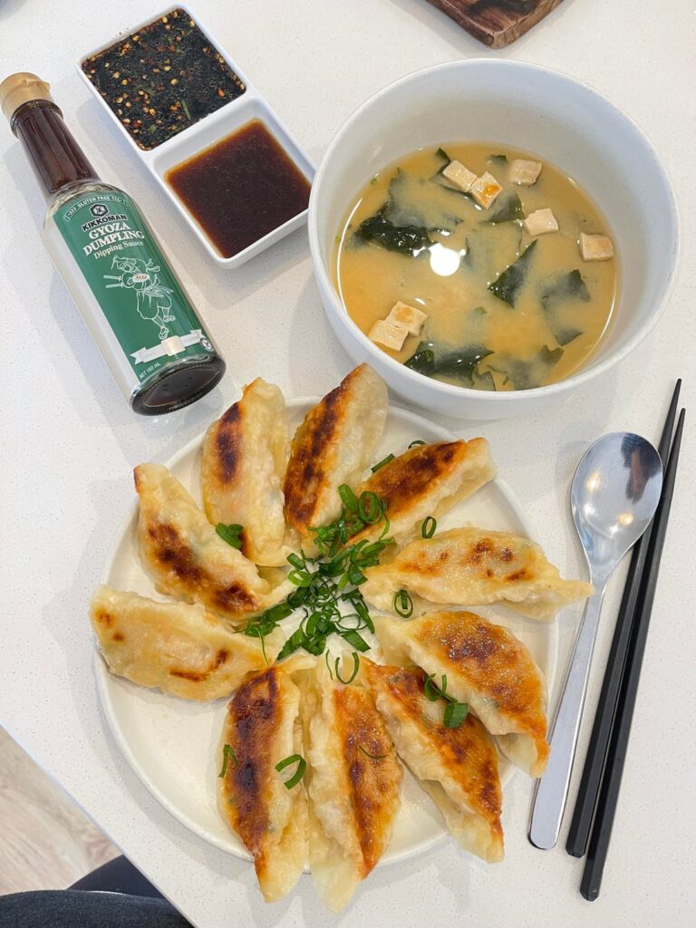 Veggie gyoza & miso soup