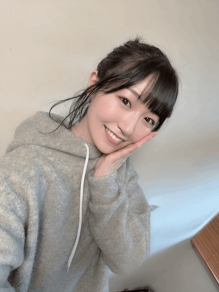 Maeshima Ami from Her「Bukiyou ni Kimi no Tonari」Promos✨