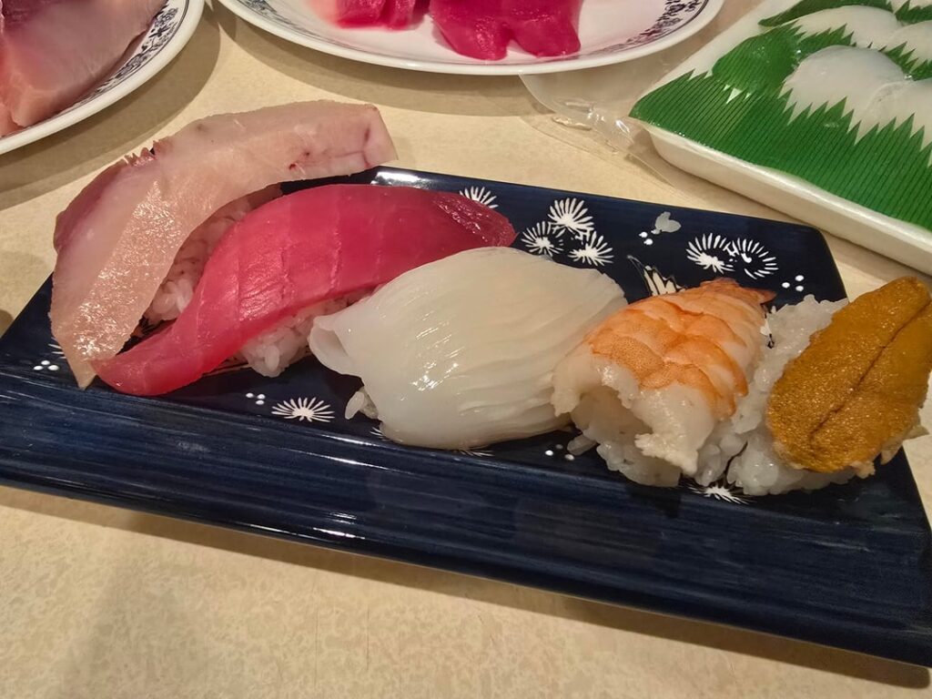 I made some nigiri and kaisendon for the first time