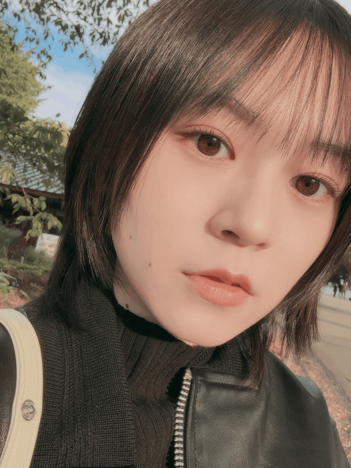 Nakashima Yuki Out on a Walk👟