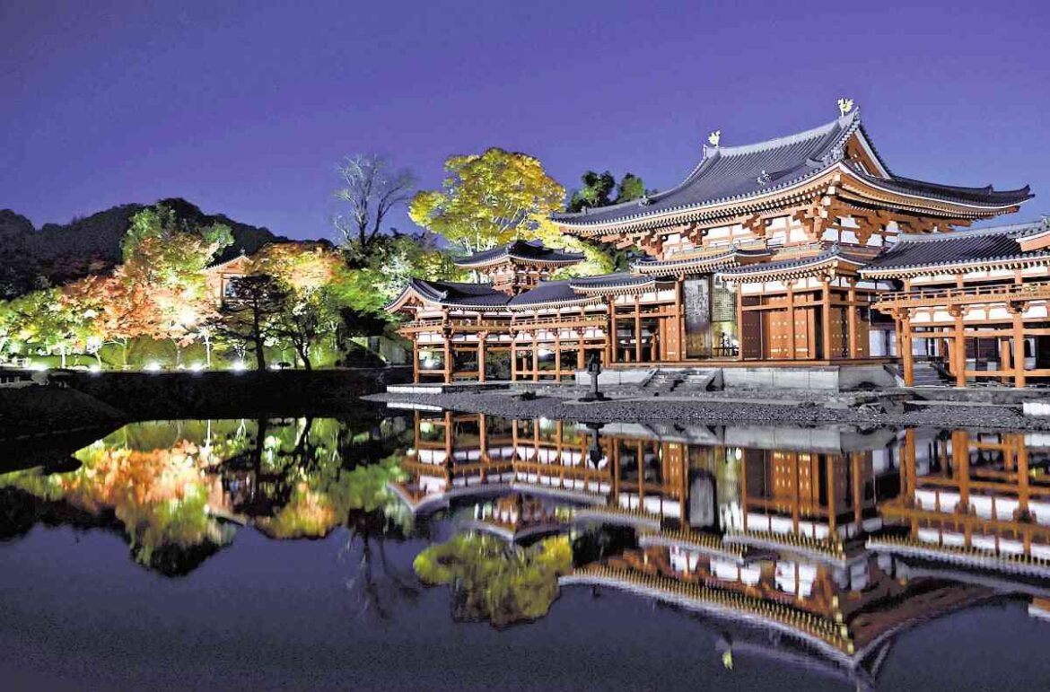 Kyoto’s Byodoin Temple Illuminated Amid Autumn Leaves; Special Night Visits to Begin Saturday