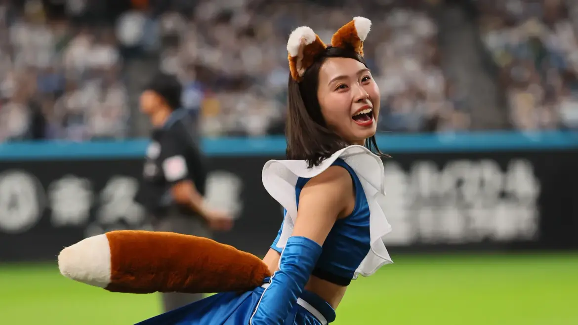 “Enjoy every situation with all your might” -The Fighters Girl Yuna Uemura Interview | Pacific League The Fighters Girl Yuna Uemura © HNF