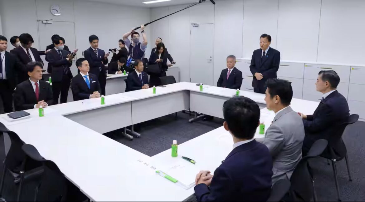 LDP, Ishin Must Lead to Swiftly Reform the Constitution LDP Ishin Constitution drafting committee