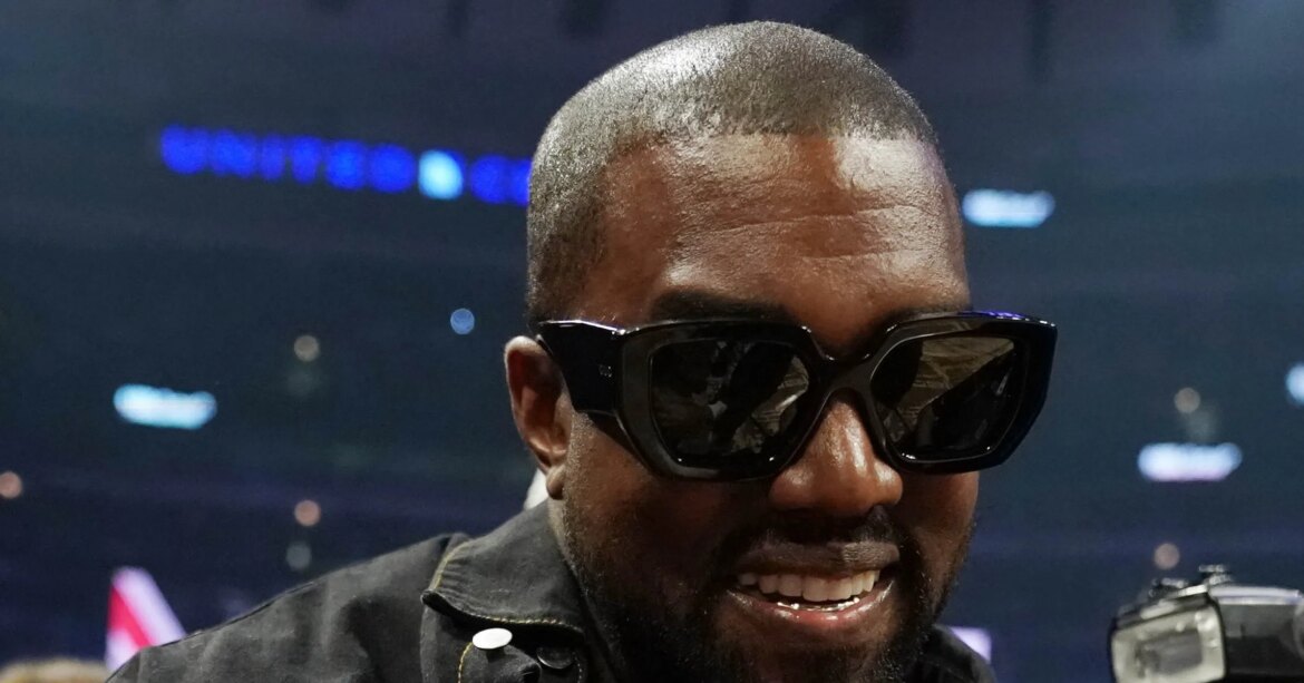 Mike Dean Seemingly Reacts To Kanye West & Travis Scott's Japan Reunion