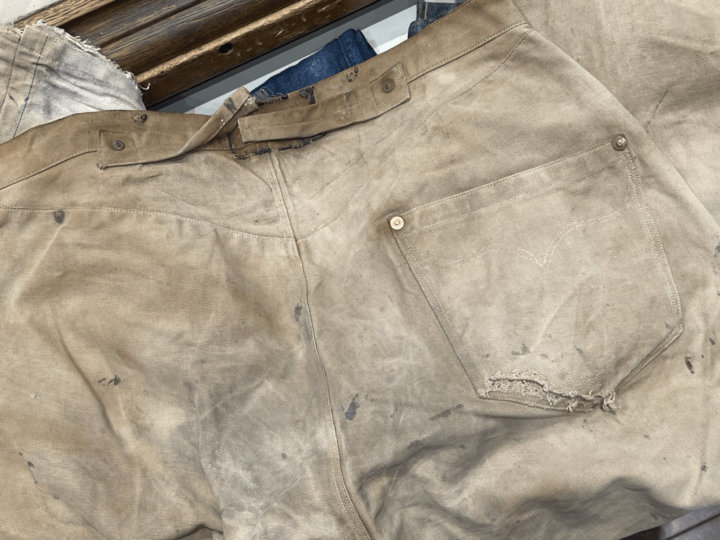 Is This Pant the Old Pair of Levi’s? Denim Experts Debate Is This Pant the Old Pair of Levi's? Denim Experts Debate