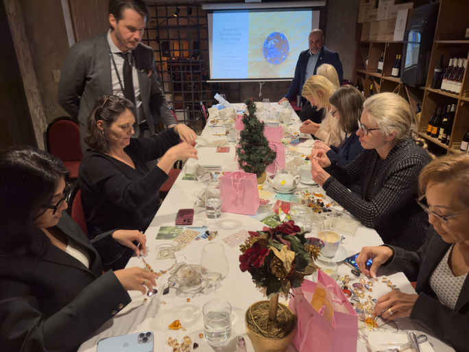 Travel advisors were treated to a glittering deep dive into Austria’s Swarovski Kristallwelten in Toronto.